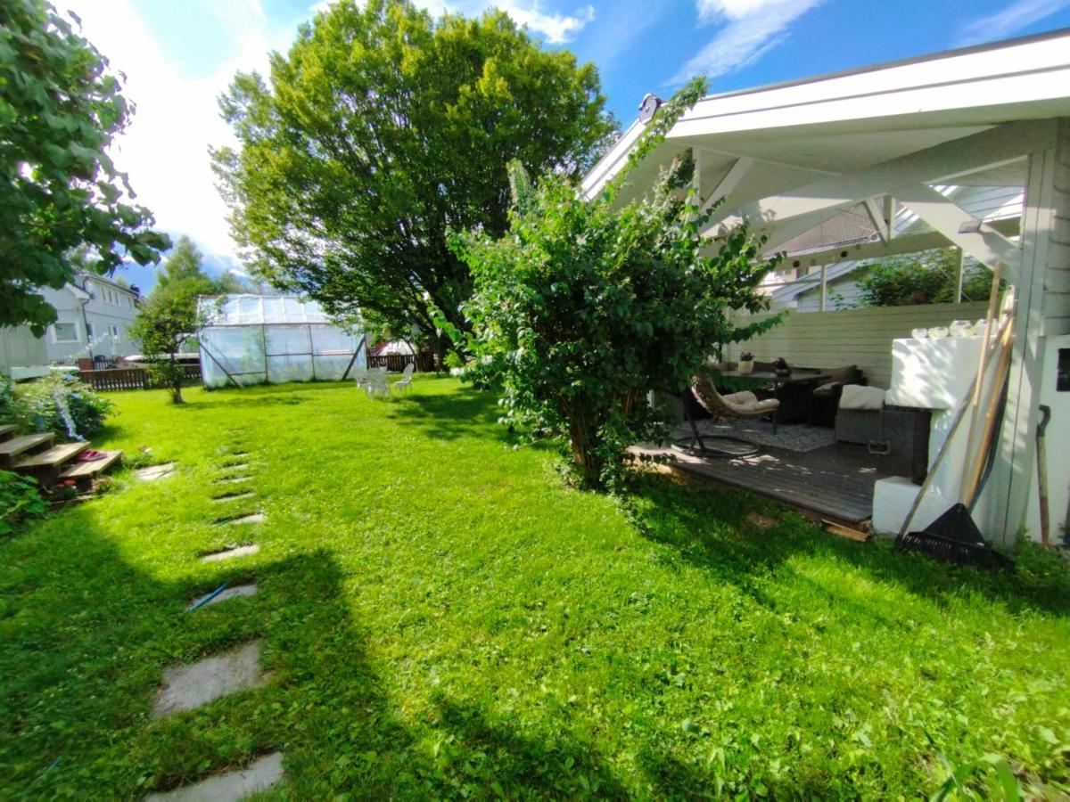 Guest House In The Garden Hokksund Extérieur photo