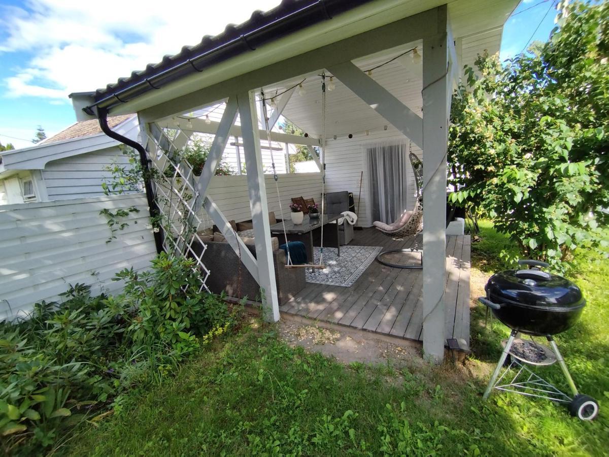 Guest House In The Garden Hokksund Extérieur photo